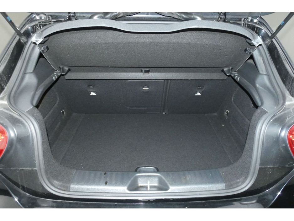 2016 Mercedes-Benz A Class A180 *HALF LEATHER MEMO SPORT SEATS*REVERSE CAM* €16,480