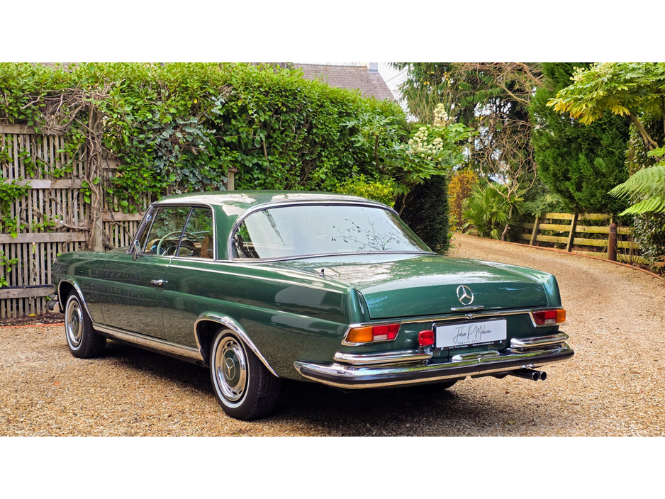 1970 Mercedes-Benz 280  €130,000