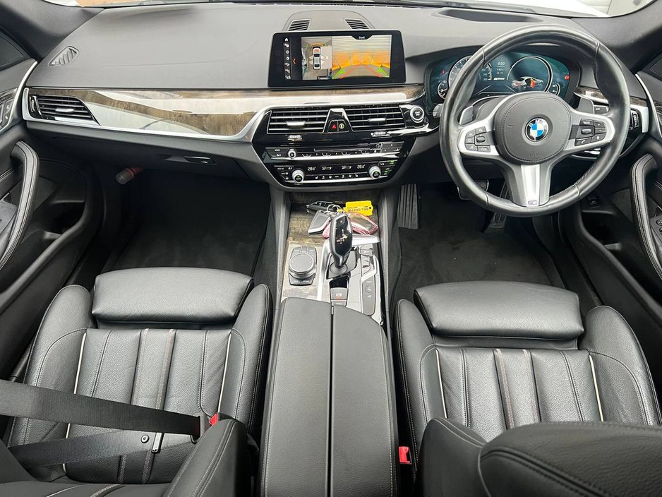 2018 BMW 5 Series 530e M-SPORT COMPETITION 2.0 HYBRID // VERY LOW MILEAGE // 360 PARK ASSIST // LEATHER POWERED HEATED SEATS €29,950
