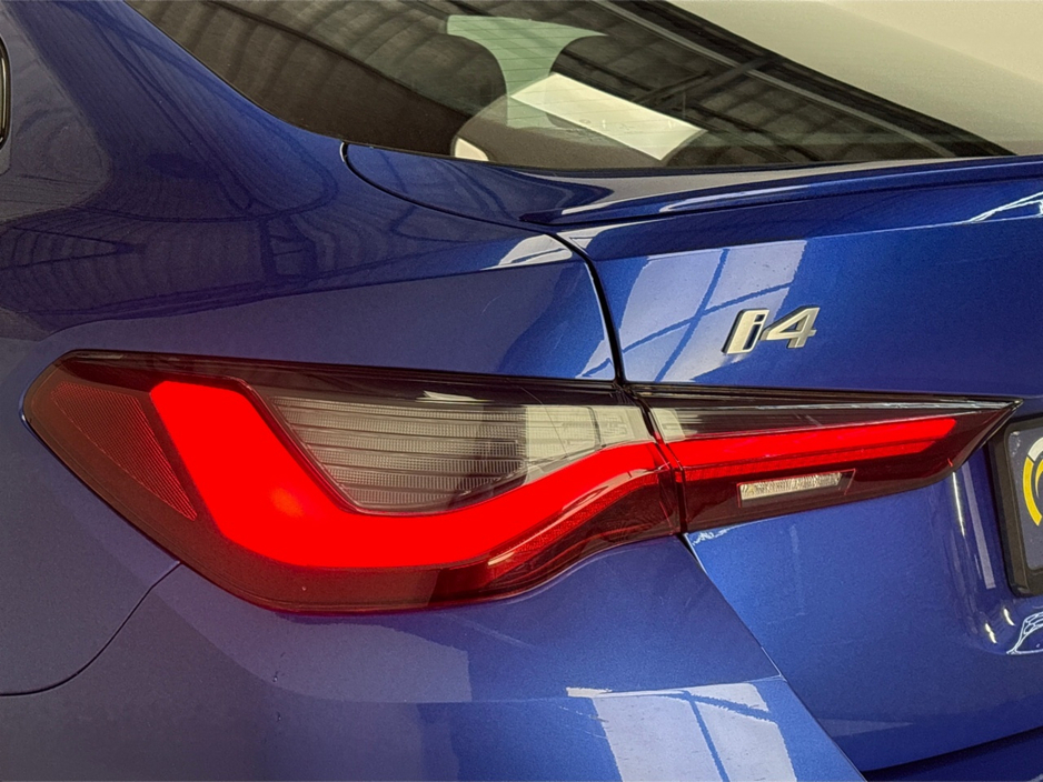 2022 BMW i4 EDRIVE40 M SPORT **LEATHER HEATED SEATS**MULTIFUNCTIONAL STEERING WHEEL**FULL DIGITAL DASH**CRUISE CONTROL**APPLE CAR PLAY**DRIVE MODES**AUTO LIGHTS**AUTO HOLD**ELECTRIC TAILGATE**ISOFIX** €35,795