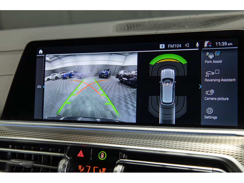 2022 BMW X5 xDrive45e M Sport €62,950