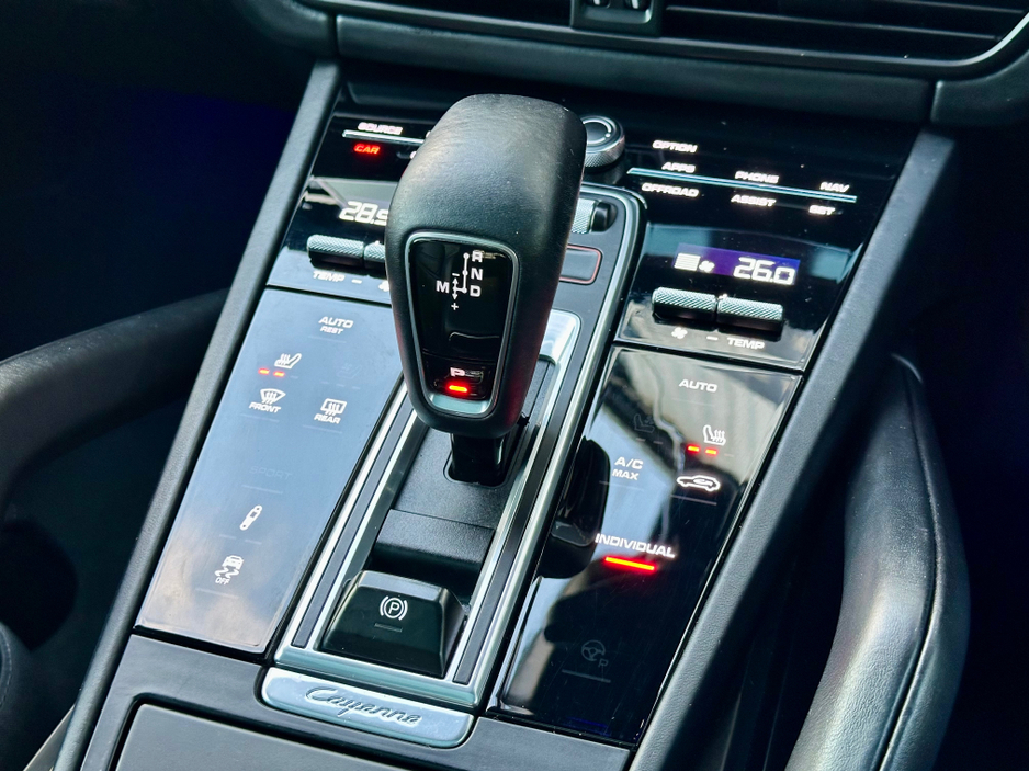 2021 Porsche Cayenne *N1 5 SEAT BUSINESS EDITION* V6 HYBRID 5DR AUTO