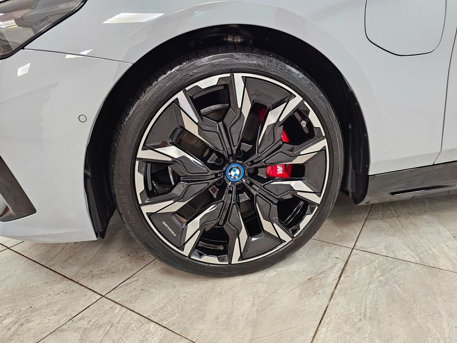 2024 BMW 5 Series 550E ! OVER 114K NEW €73,950