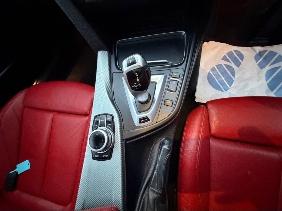 2018 BMW 3 Series 330e M SPORT F30 252HP AUTO Sunroof & Red Leather €20,995