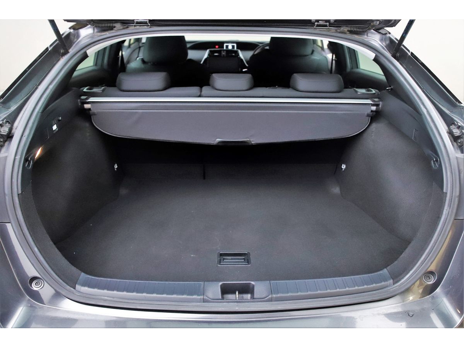 2021 Toyota Prius 1.8 HYBRID *CARPLAY*ANDROID AUTO*REVERSE CAM* €22,890