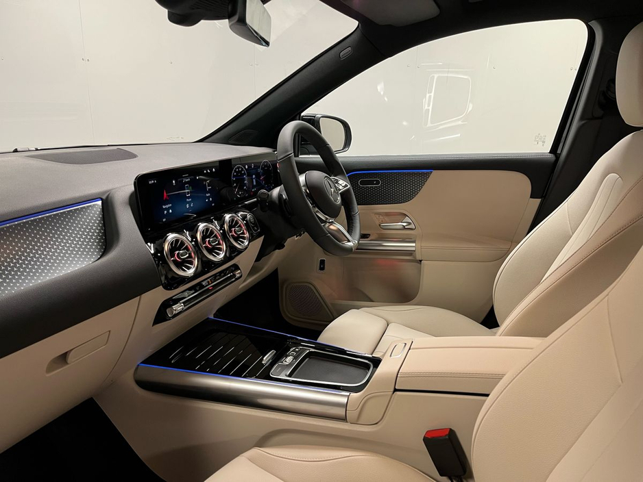 2026 Mercedes-Benz GLA Class 180 Progressive - 18 Inch Alloys - Reversing Camera - Ambient Lighting - Sat Nav - Climate Control - Heated Seats - Keyless Start - Apple CarPlay/Android Auto €57,950