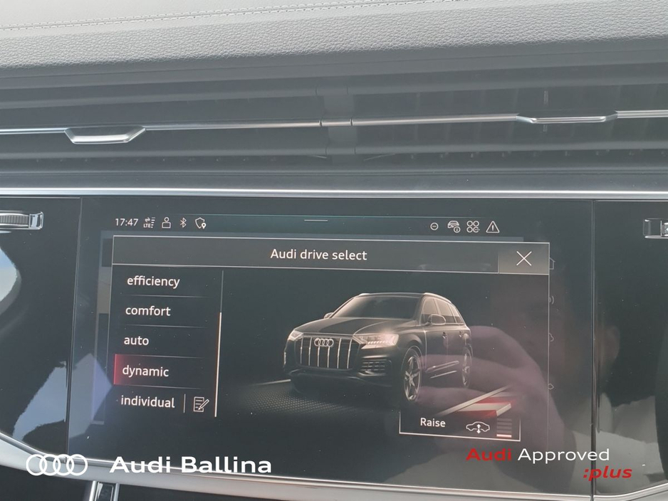 2024 Audi Q7 Competition 60TFSi E 490BHP*Super Leather SEATS* €88,800