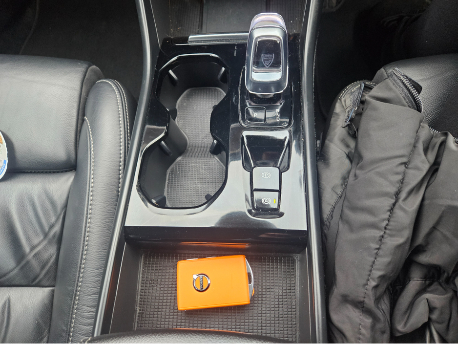 2023 Volvo XC40 PHEV T4 PLUS BRIGHT 5DR A AUTO €30,950