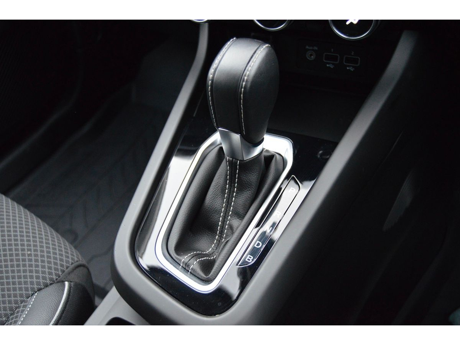 2023 Renault Arkana E-TECH Hybrid 145 Auto techno €27,995