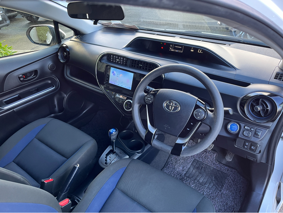 2020 Toyota Aqua AUTOMATIC HYBRID 1.5 PETROL //KEYLESS ENTRY//REVERSE CAMERA// €13,950