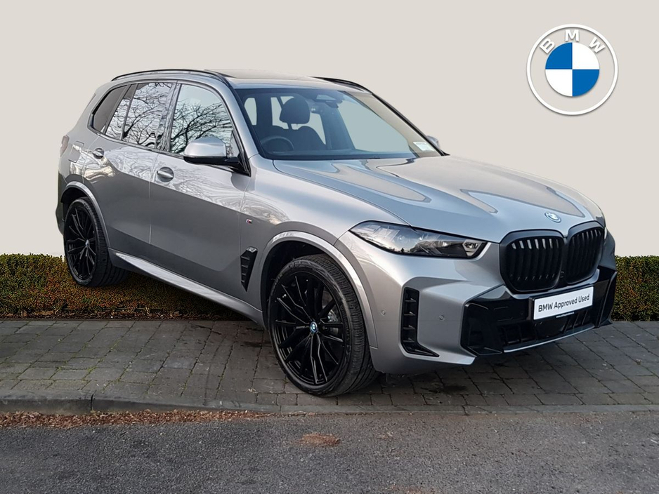 2025 BMW X5 xDrive50e M Sport €107,995