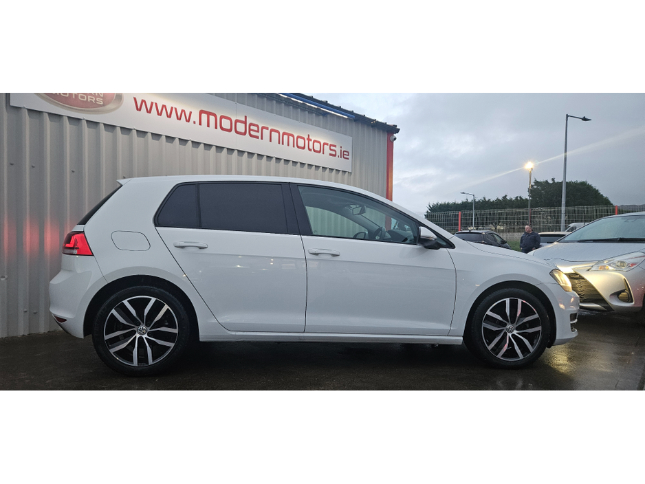 2016 Volkswagen Golf auto 1.4 highline tsi dsg low kms fully loaded €14,250