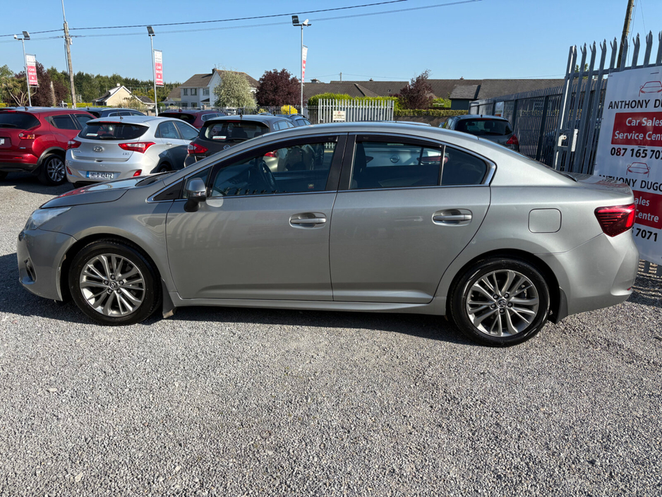 2015 Toyota Avensis 2.0 D-4D Luna Saloon €10,995
