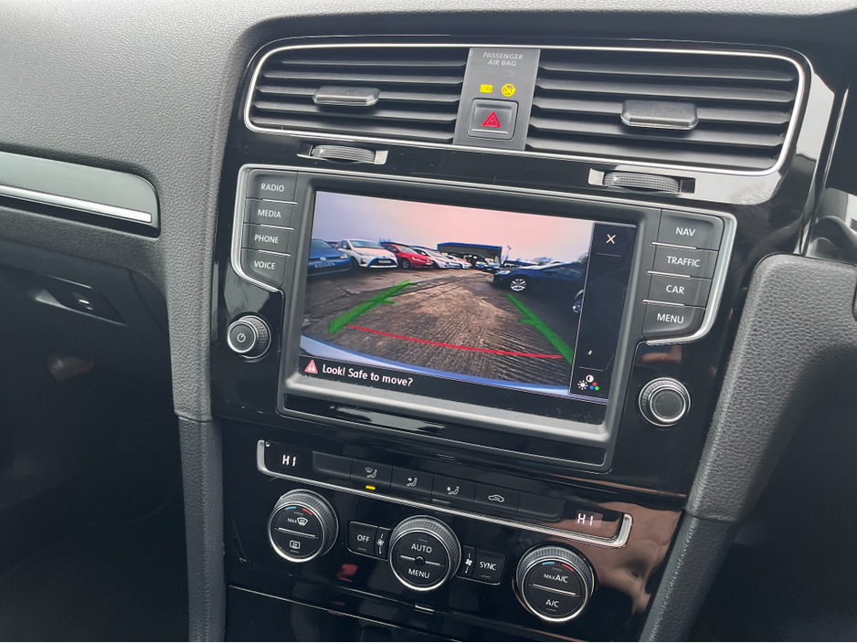 2015 Volkswagen Golf 1.4 TSI HIGHLINE AUTO LOW KMS €12,950