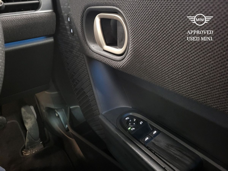 2025 MINI Hatch COOPER 3Dr Sport Auto €40,975