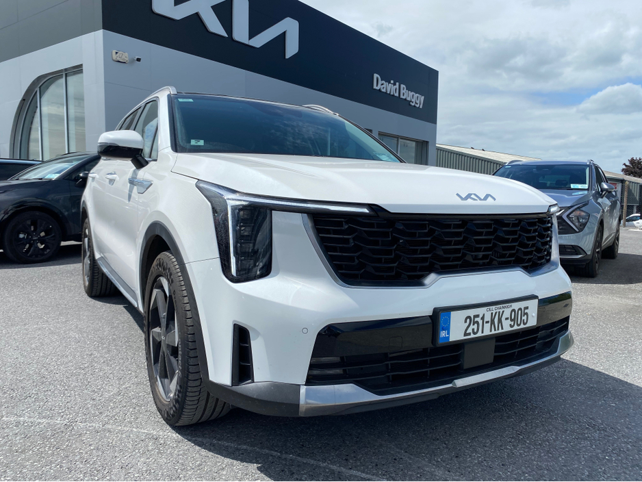 2025 Kia Sorento PHEV PE 7S 4WD €59,900