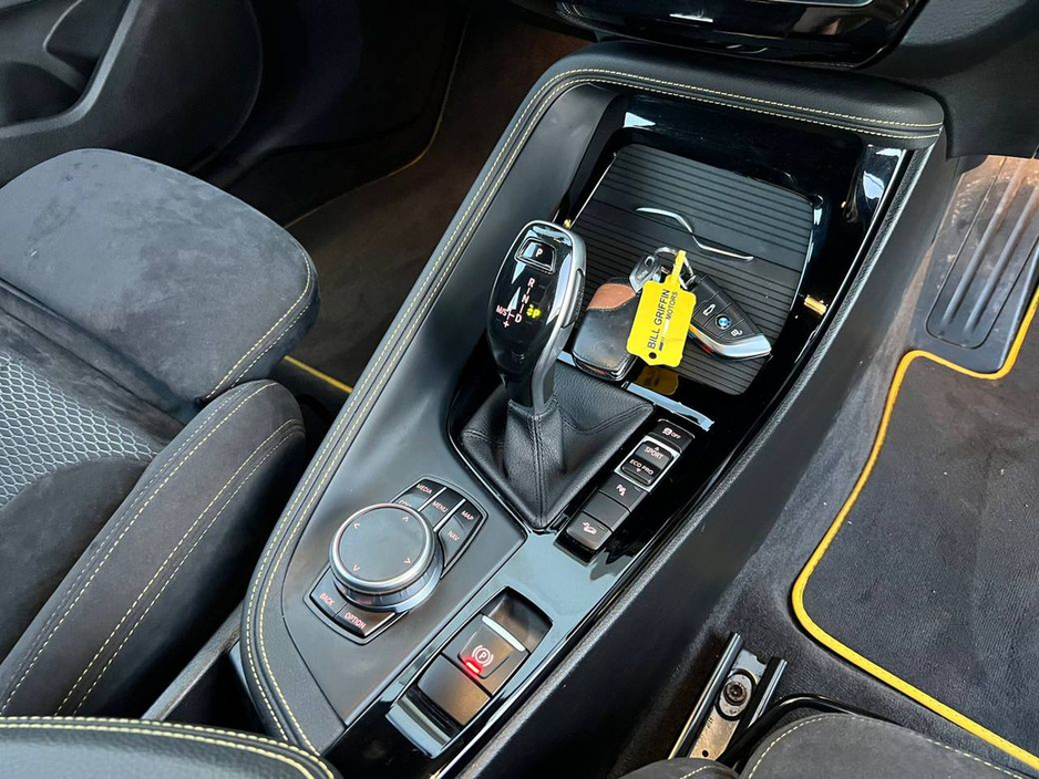 2019 BMW X2 XDRIVE18d 2.0 // 19" M-SPORT ALLOYS // HEATED SUEDE SEATS // ADAPTIVE CRUISE CONTROL €26,900