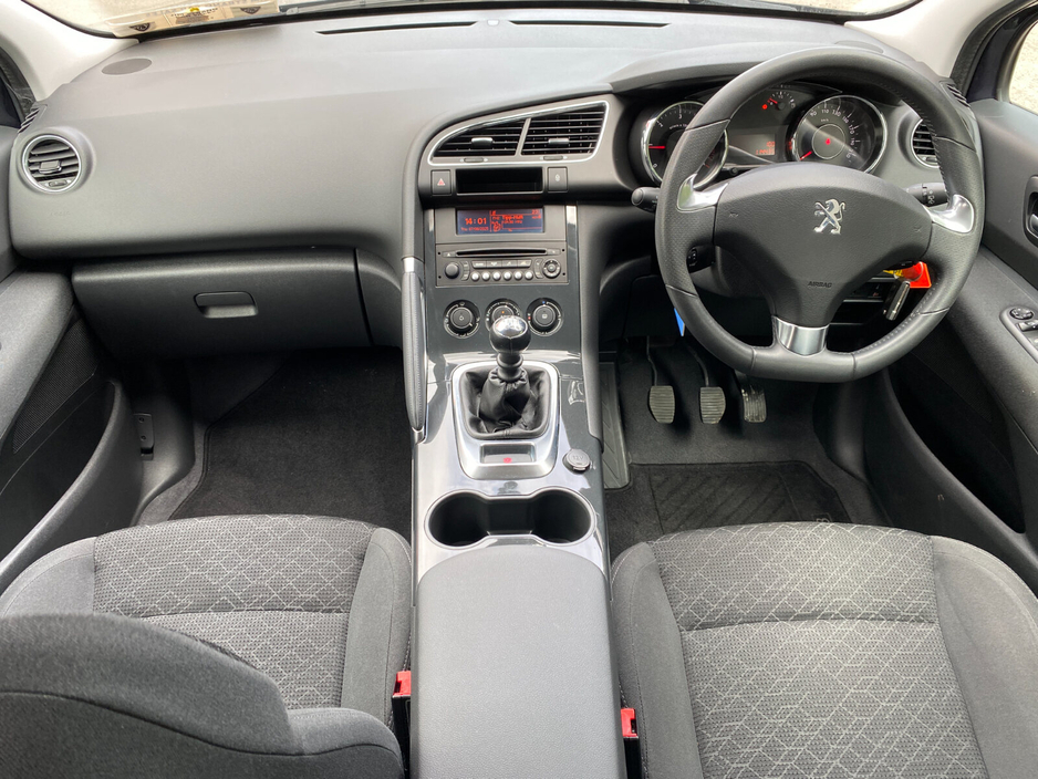 2015 Peugeot 3008 1.6 Hdi 115 bhp Active €11,900