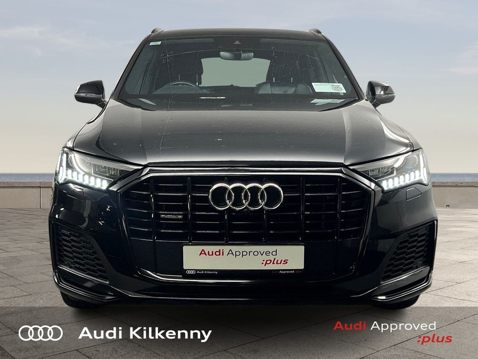 2021 Audi Q7 55 TFSI e S Line Black Edition - 381 bhp €53,900