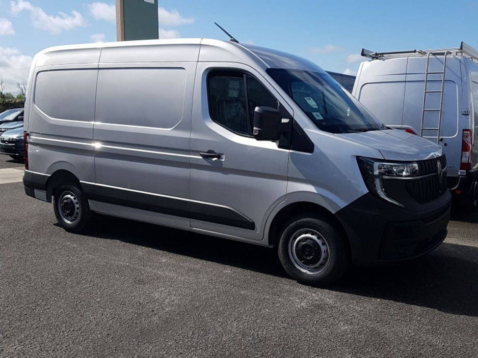 2026 Renault Master 170 LWB EX VAT PRICE DISPLAYED €39,740