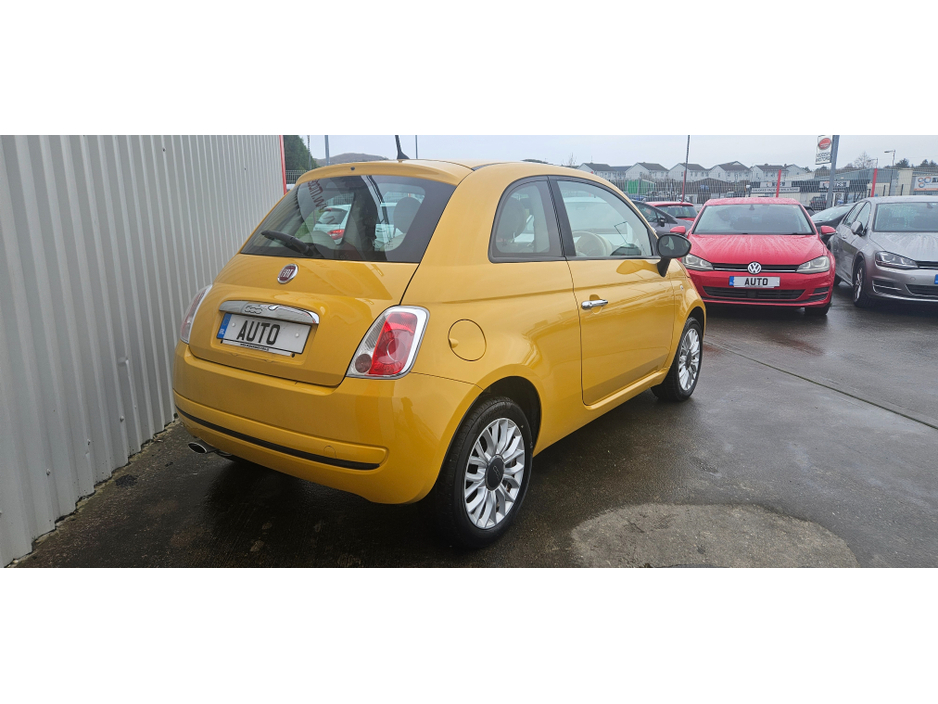 2015 Fiat 500 automatic 1.2 lounge low kms €7,995
