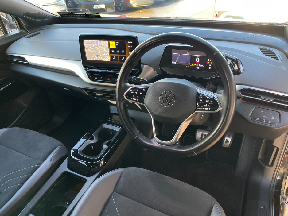 2022 Volkswagen ID.4 PRO 128 KW LIFE DX 77KWH 174BHP 5 €23,900