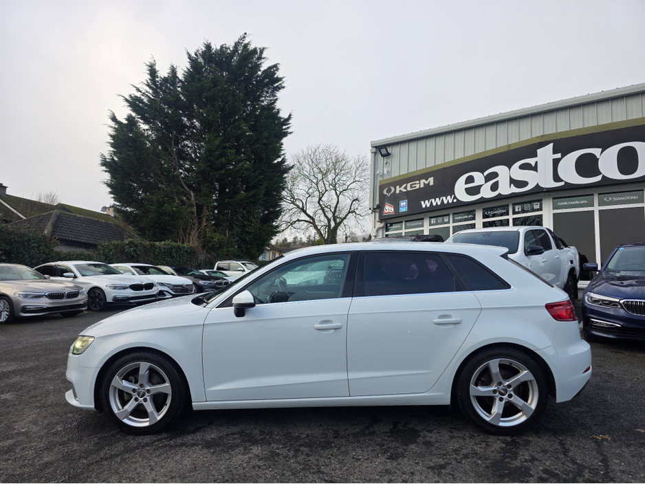 2017 Audi A3 SPORTS EDITION 1.4 TFSI  VIRTUAL COCKPIT - NAVIGATION -CARPLAY ANDROID AUTO - REVERSING CAMERA / PARKING SENSORS - DRIVE MODE €18,500