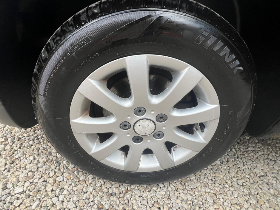 2010 Volkswagen Touran =7SEATS=NCT 12/26==CLEAN CAR €3,350