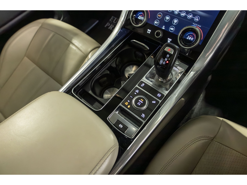 2021 Land Rover Range Rover Sport 2.0 Si4 PHEV 404 PS AWD Auto HSE Silver €49,950