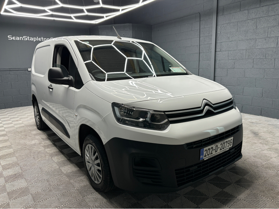 2020 Citroen Berlingo LX 1.5 BLUEHD S&S 650 €9,950