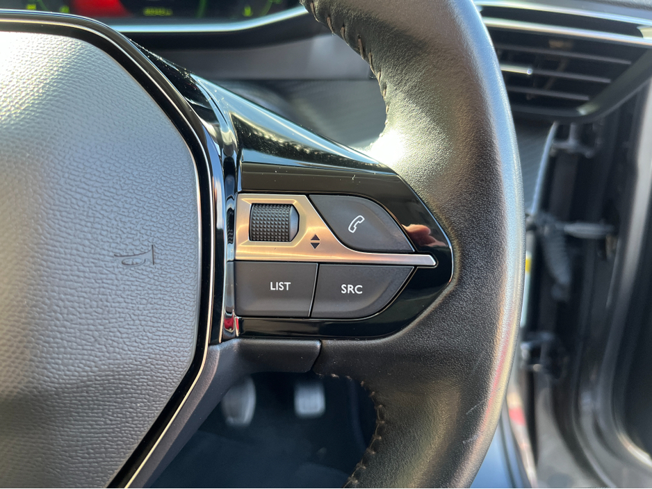 2022 Peugeot 2008 ALLURE 1.2 PETROL //WINTER SALE €2000 REDUCTION// €19,950