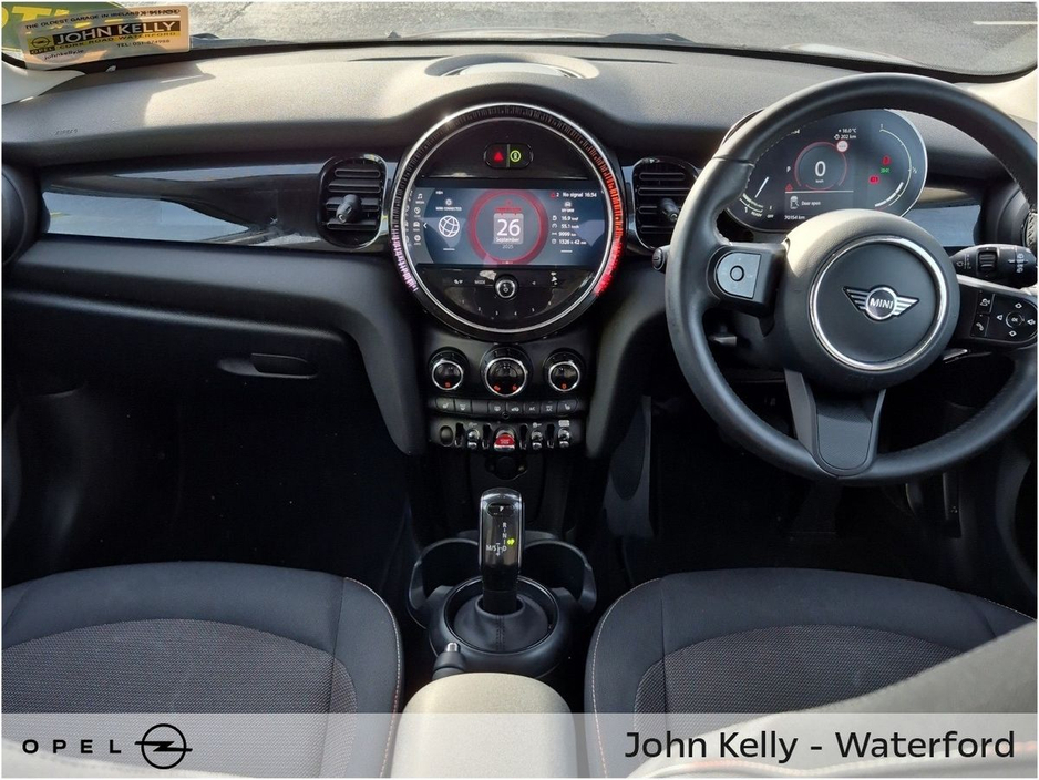 2023 MINI Hatch Cooper Classic Auto €26,995