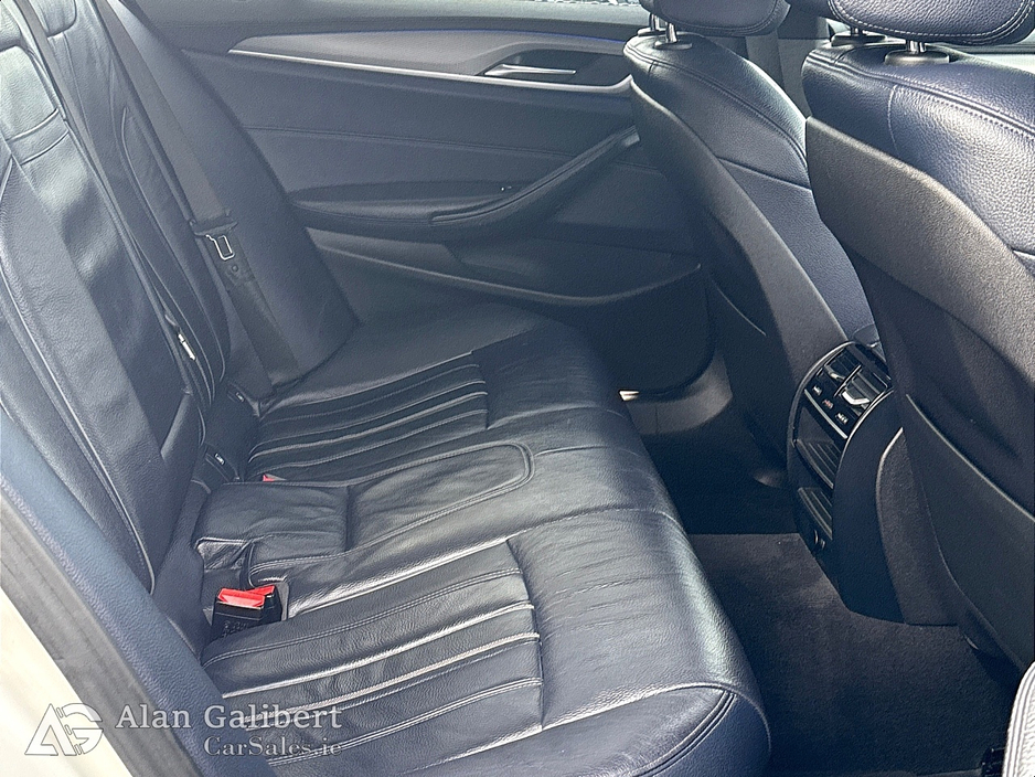 2017 BMW 5 Series 2.0 Diesel G30 M SPORT Automatic €105 PW €21,995