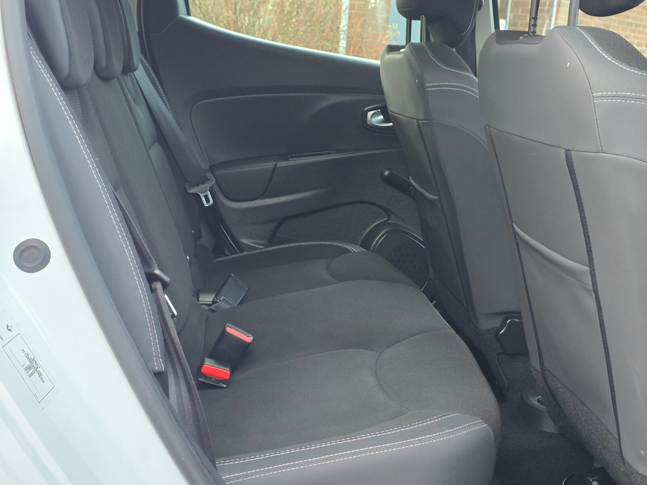 2017 Renault Clio 1.2 16V 75 DYNAMIQUE NAV €9,995