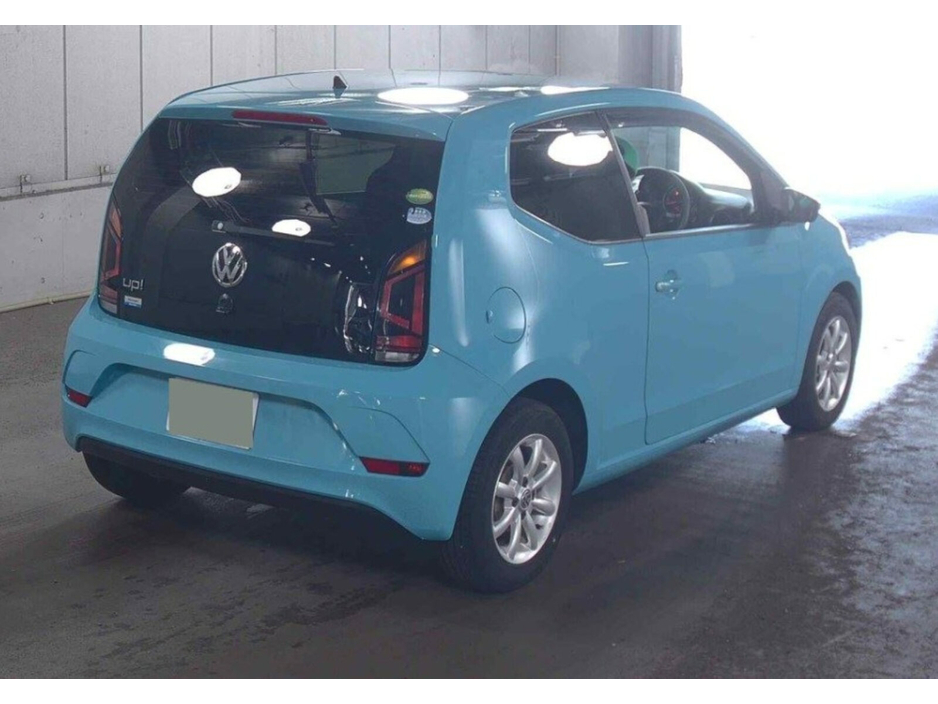 2017 Volkswagen up!  €10,950
