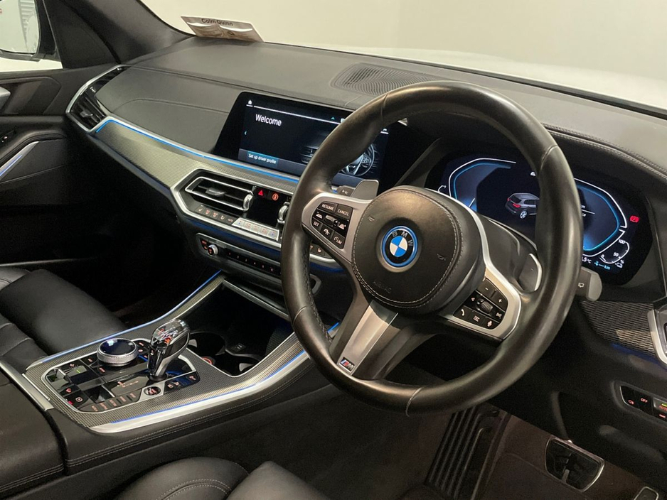 2022 BMW X5 xDrive45e PHEV M Sport / Pro Pack / Pan Roof €64,995