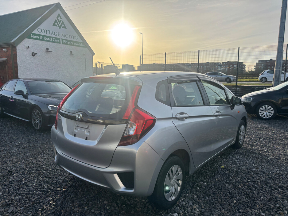 2015 Honda Fit  €9,950