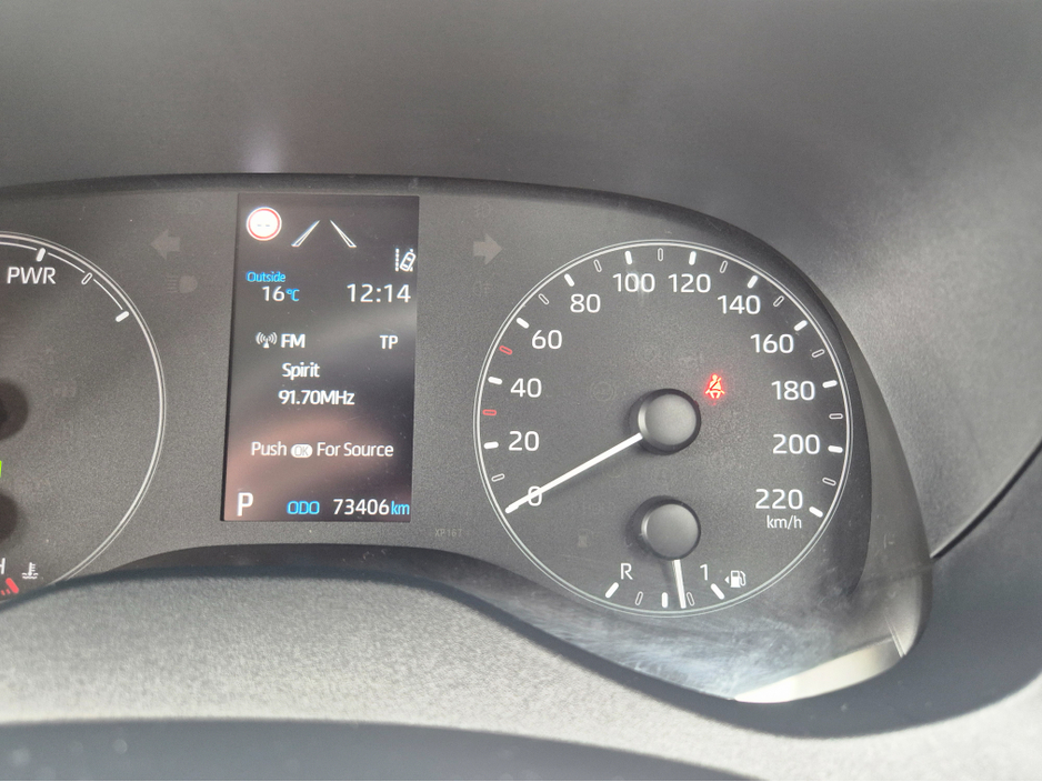 2022 Toyota Yaris HYBRID LUNA 4DR AUTO €16,495