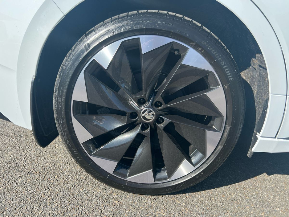 2025 Skoda Enyaq SPORTLINE COUPE 85X €49,995