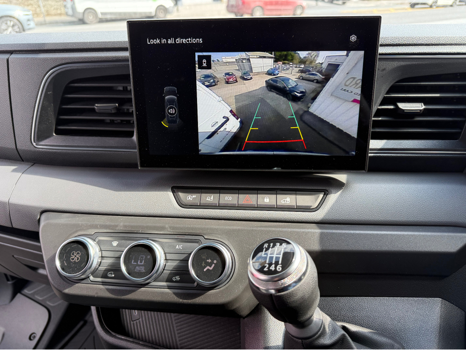 2025 Nissan Interstar Free Ply-lining 150 bhp L3H2 SV Premium €32,750