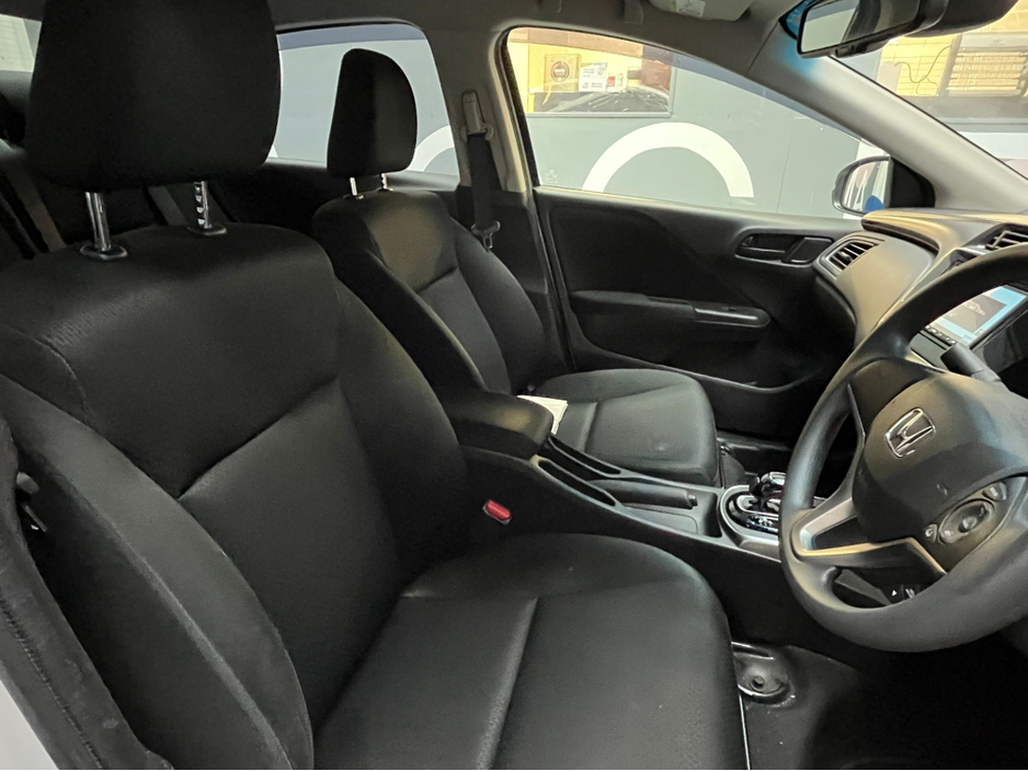 2020 Honda Grace €16950! 2020 HONDA GRACE HYBRID REVERSE CAMERA - CRUISE CONTROL €16,950