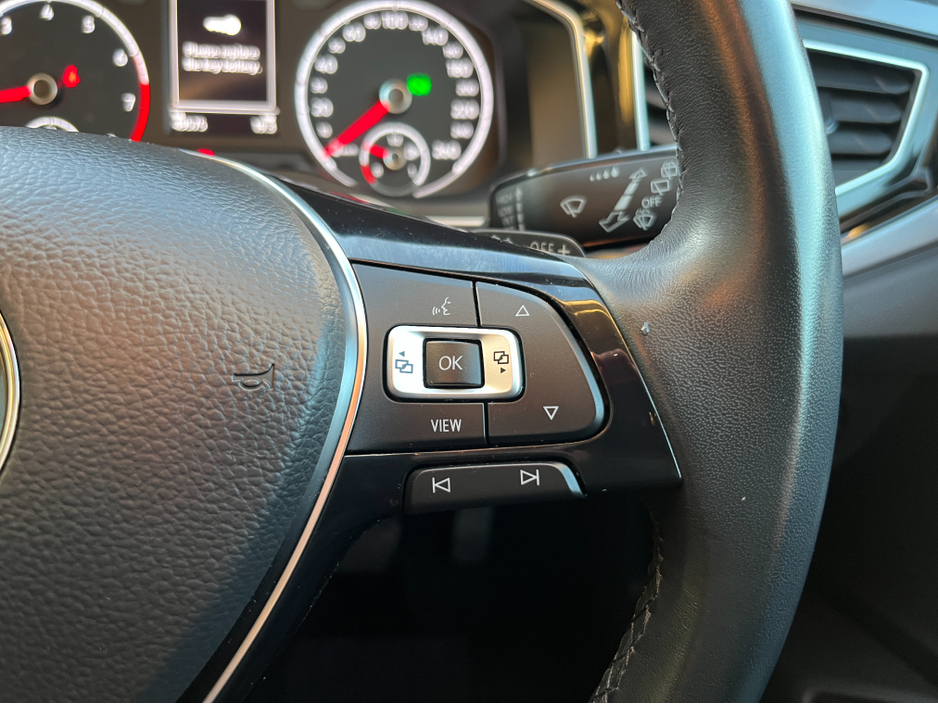 2018 Volkswagen Polo HIGHLINE AUTOMATIC 1.0 PETROL //HIGH SPEC//LOW MILES//ADAPTIVE CRUISE CONTROL//CARPLAY//REVERSE CAMERA//KEYLESS ENTRY// €14,950