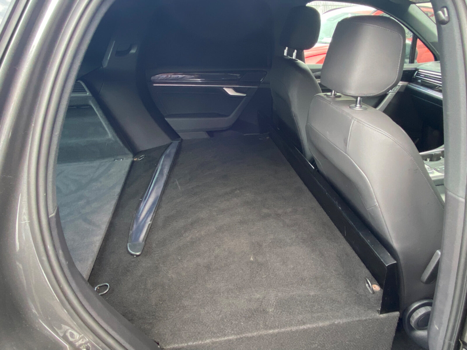 2021 Volkswagen Touareg 3.0TDI 231HP V6 4M DSG Design €38,170