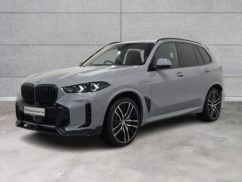 2026 BMW X5 xDrive50e M Sport €121,950