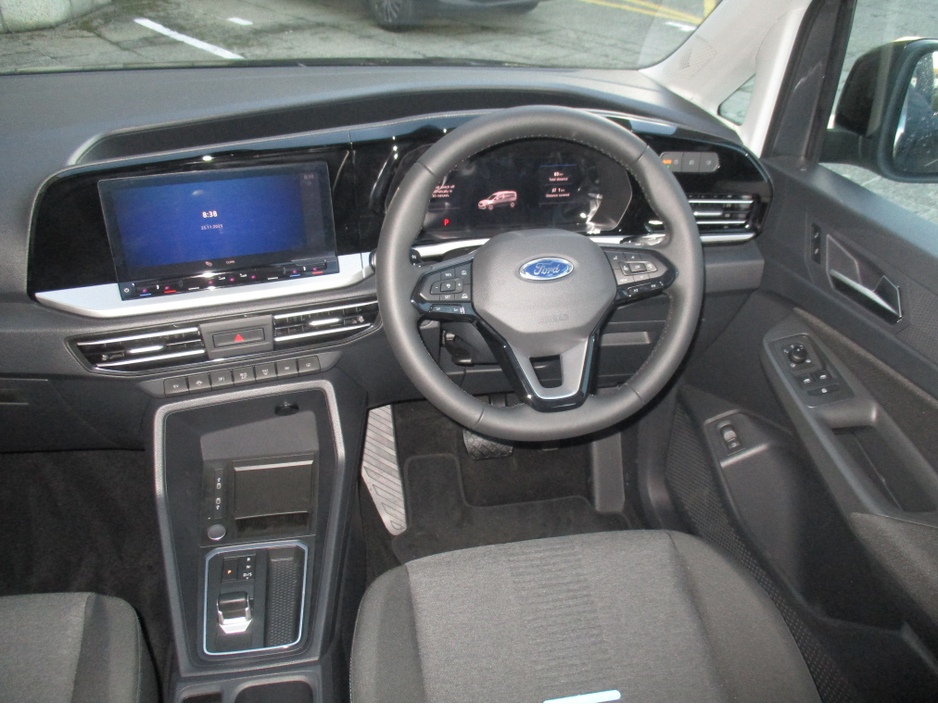 2026 Ford Tourneo Connect PLUG IN HYBRID WHEELCHAIR TAXI €68,000