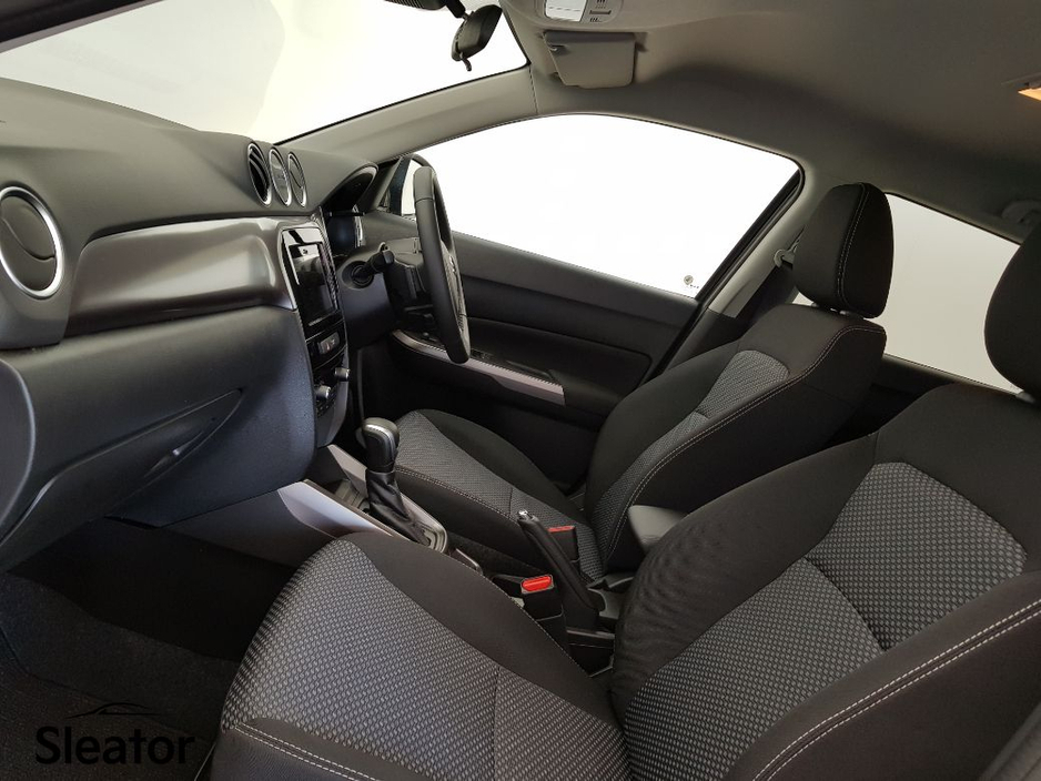 2023 Suzuki Vitara 1.5 S1-hev Sz-t AGS 5DR Auto €26,950