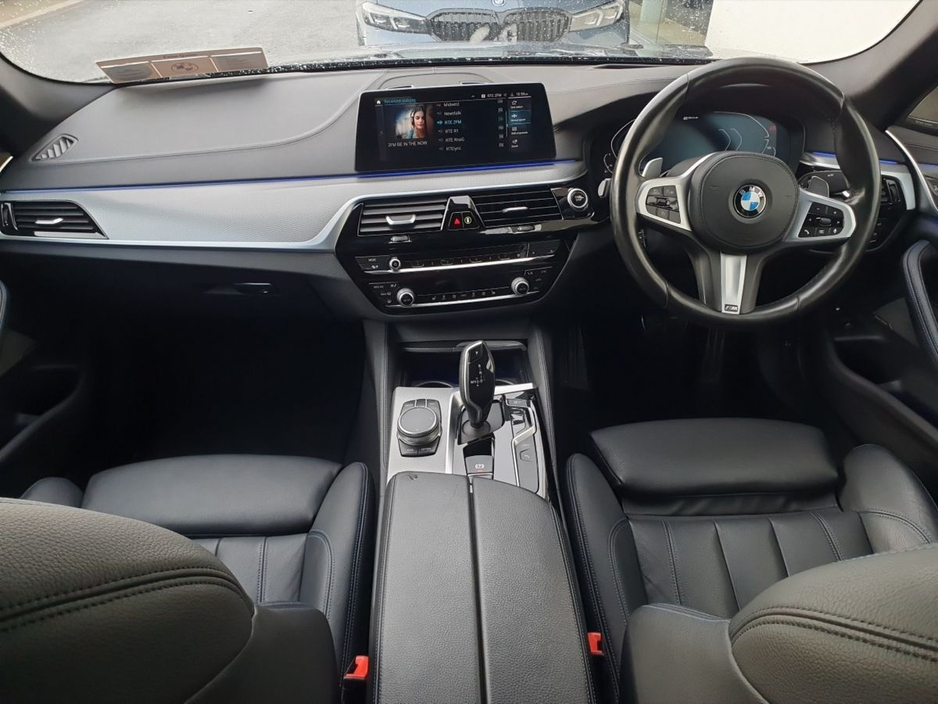 2020 BMW 5 Series 530e M Sport Saloon €32,995