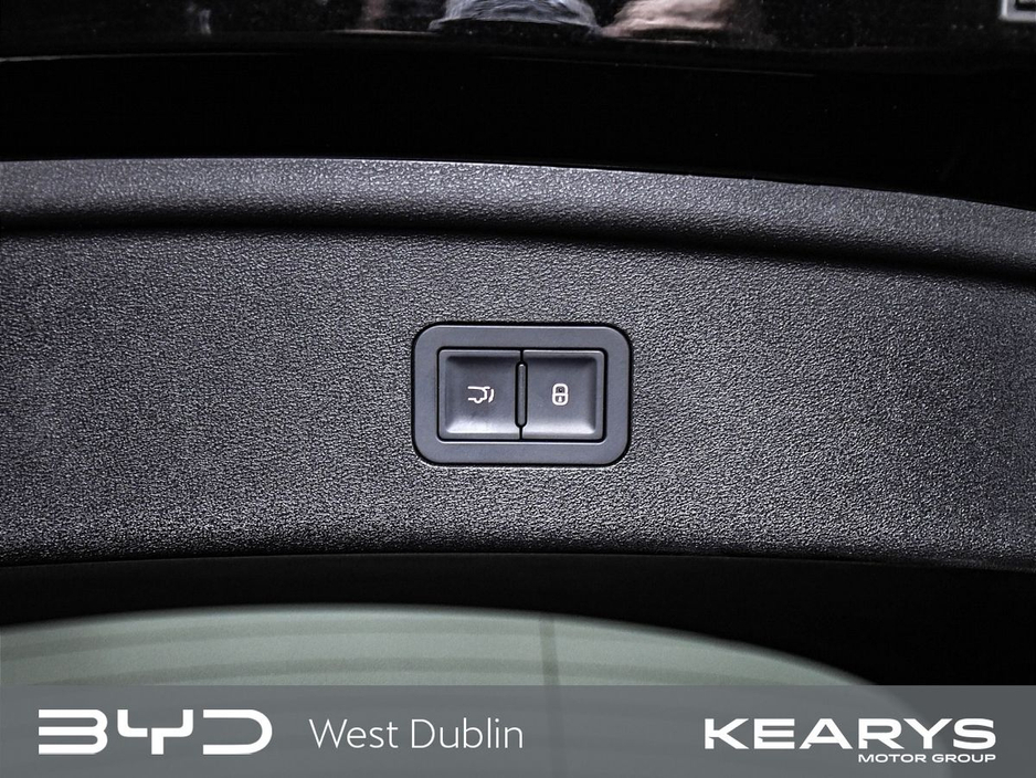 2026 BYD Sealion 7 Order your 261 Sealion 7 Comfort Black today!