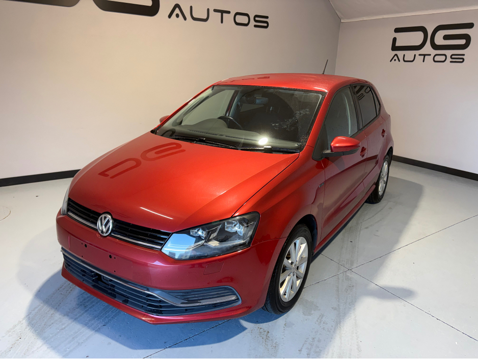 2015 Volkswagen Polo LOUNGE MODEL- REVERSE CAMERA €10,650