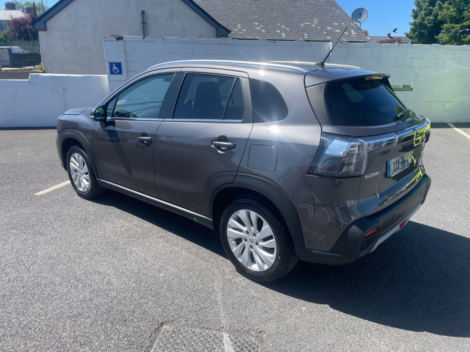 2022 Suzuki S-CROSS 1.4 Mild Hybrid Motion €25,950